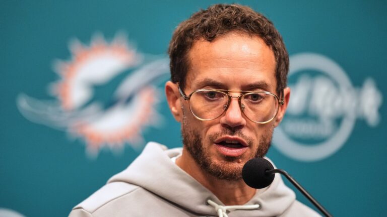 Dolphins fire head coach McDaniel