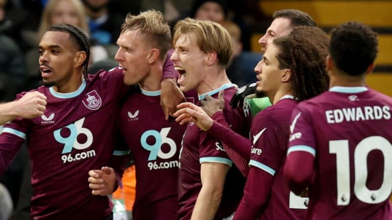 Ten-man Chelsea blow another lead as Burnley battle back to draw