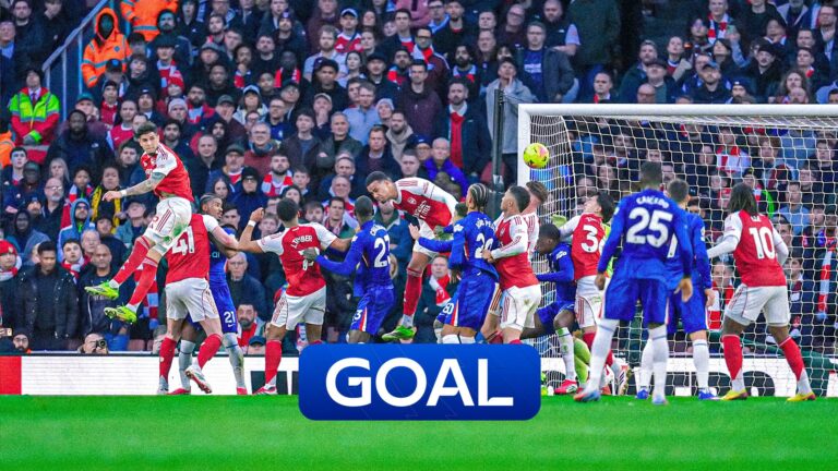 ‘Arsenal have been Arsenal’d!’ | Hincapie scores own-goal from James’ corner