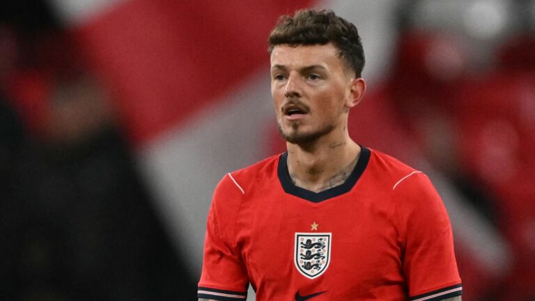 White starts after boos & Kane rested with ‘minor’ injury vs Japan LIVE!